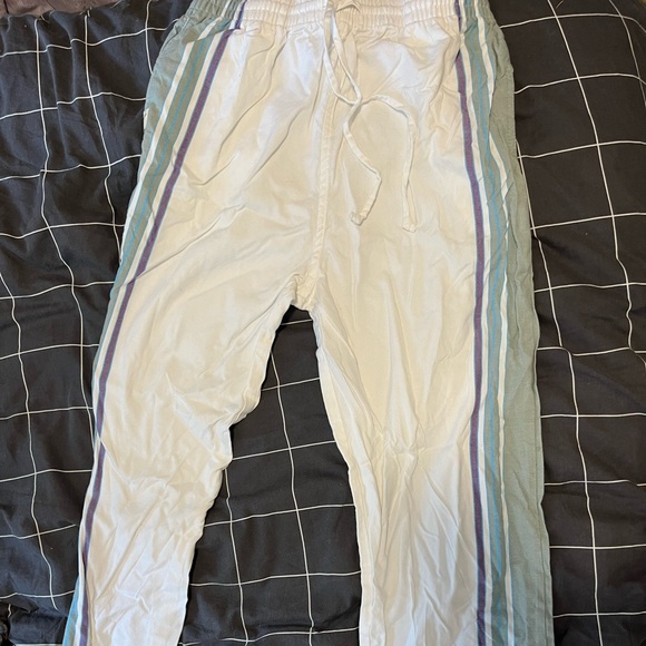 Comfy pants never worn! - Picture 3 of 4
